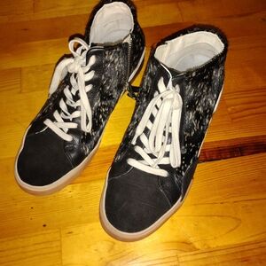 Dolce Vita Black and White High-Top Sneakers